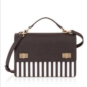 Henri Bendel purse